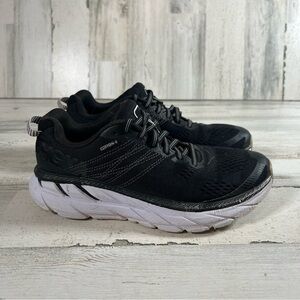 Hoka One One Women’s Clifton 6 Black Athletic Running Shoes Size 7 1102873